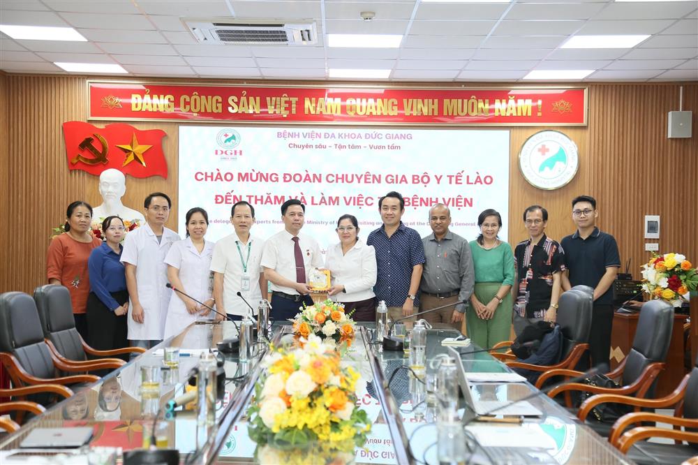 BVĐK ĐỨC GIANG TĂNG CƯỜNG HỌC HỎI, MỞ RỘNG HỢP TÁC QUỐC TẾ TRONG PHÒNG CHỐNG BỆNH KHÔNG LÂY NHIỄM 
